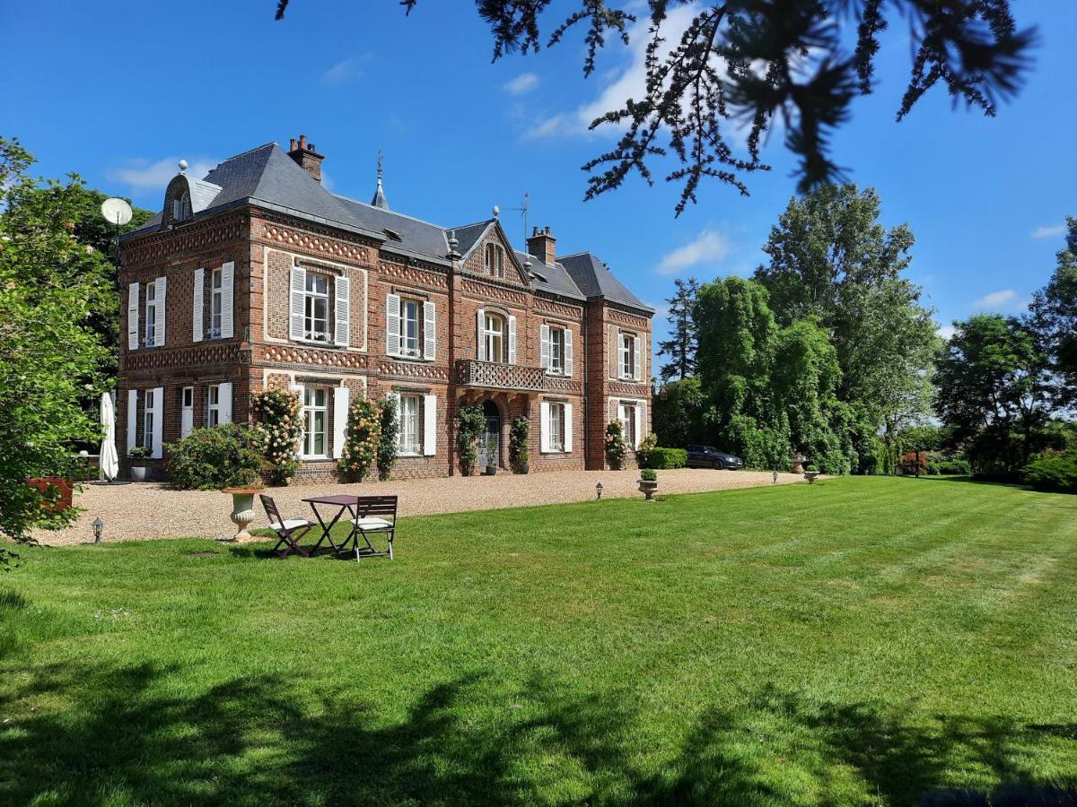 ヴェルヌイユ・ダヴル・エ・ディトン Manoir Des Tuileries Du Buisson Bed & Breakfast エクステリア 写真